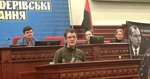 Дзяніс Івашын трапіў у карцар