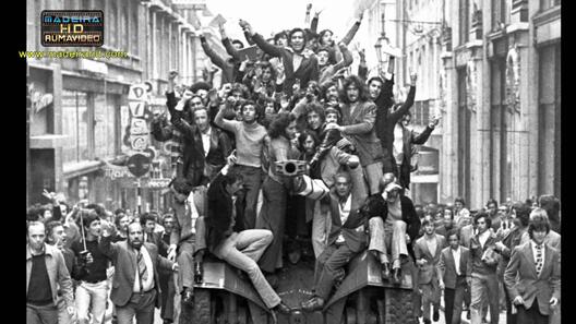 У Партугаліі святкуюць канец дыктатуры У Партугаліі святкуюць канец дыктатуры