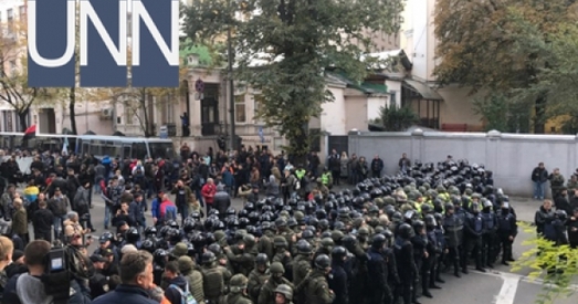 Украіна. У сутыкненнях пад Радай пацярпелі тры чалавекі