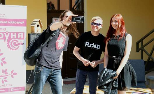 8/14 32244180_1708824372520680_2707330032283418624_n_logo.jpg