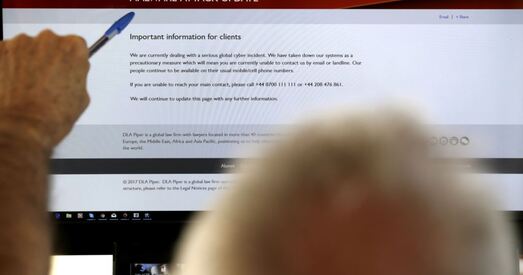 ЕС можа дапусціць прымяненне зброі ў адказ на кібератакі