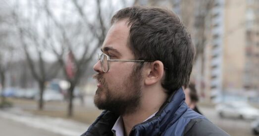 Палітвязень Сяргей Спарыш чытае Кафку