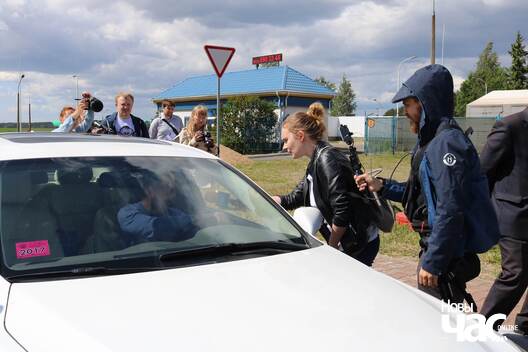 19/25 34416366_1732121543524296_5487828740874436608_n__1__logo.jpg