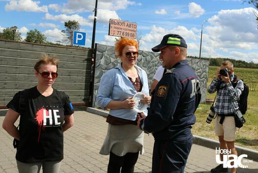 9/25 34497038_1732120073524443_9128399267579297792_n_logo.jpg