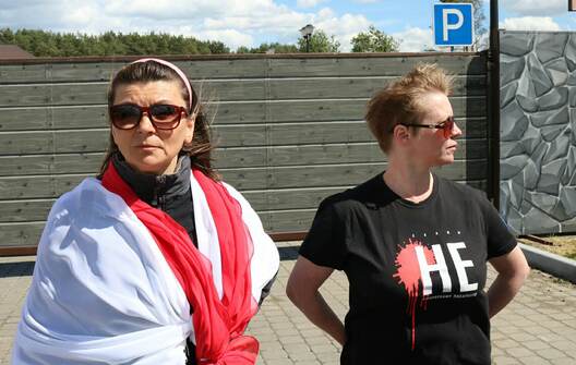 21/25 34501715_1732122153524235_6026171327713378304_n_logo.jpg