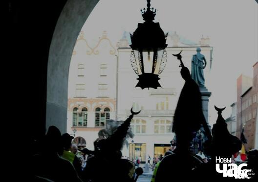 24/35 34604348_1734358663300584_8413211522586640384_n_logo_1_logo.jpg