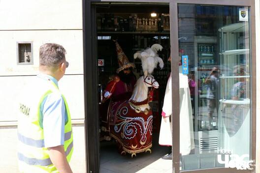 23/35 34666127_1734360149967102_2556987480930779136_n_logo_1_logo.jpg