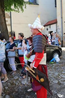 21/35 34711244_1734361846633599_6095832707957260288_n_logo_1_logo.jpg