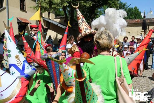 20/35 34818905_1734362669966850_1377203618767175680_n_logo_1_logo.jpg