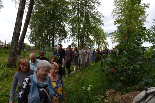 12/43 360082131_1755409358253833_2224696993064106779_n.jpg