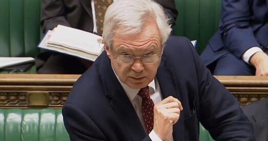 Лондан пагражае спыніць перамовы па Brexit