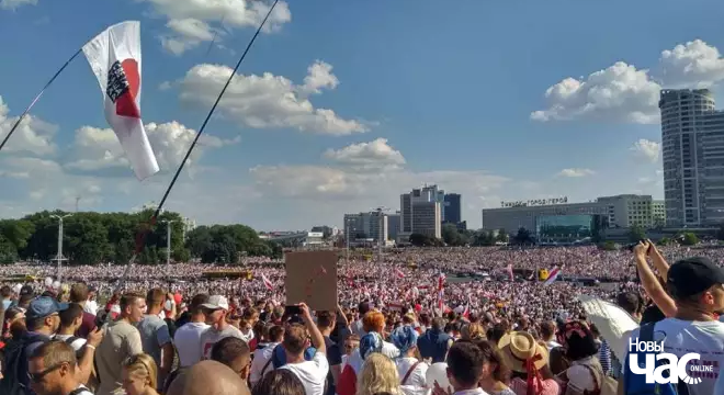 Філосафка: Рэвалюцыя пераменаў у Беларусі працягваецца ў новай форме Вольга Шпарага: Рэвалюцыя ў Беларусі не скончаная, яна пастаўленая на паўзу