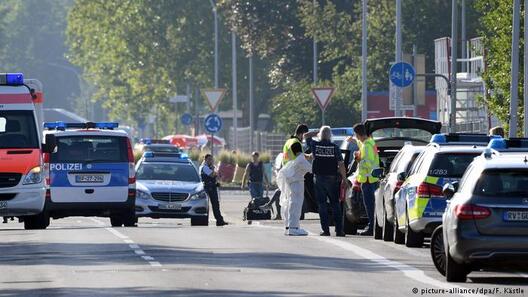Два чалавекі застрэленыя ў начным клубе ў Германіі. Паліцыя ачапіла месца злачынства Два чалавекі застрэленыя ў начным клубе ў Германіі. Паліцыя ачапіла месца злачынства