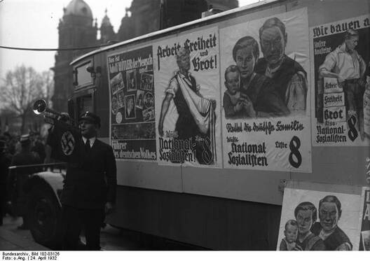 Перадвыбарчыя плякаты ў 1933 Перадвыбарчыя плякаты ў 1933