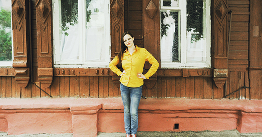 У вясковай хаце журналісткі зладзілі вобшук без прысутнасці гаспадароў