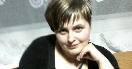 Яшчэ 1000 рублёў кампенсацыі. Як судзяць маці-адзіночку з Івацэвічаў, якая паставіла смайлік-«га@няшку»