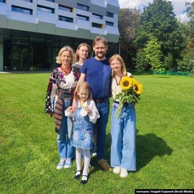 425b0521_d20c_4b39_ace7_1fecdfe0c6b8.jpg 425b0521_d20c_4b39_ace7_1fecdfe0c6b8.jpg