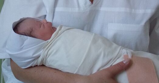 Маміны гісторыі: што можа балець пасля родаў і калі гэта скончыцца