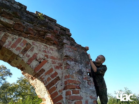 2/10 44037219_987978004737518_5840023858807046144_n_logo.jpg