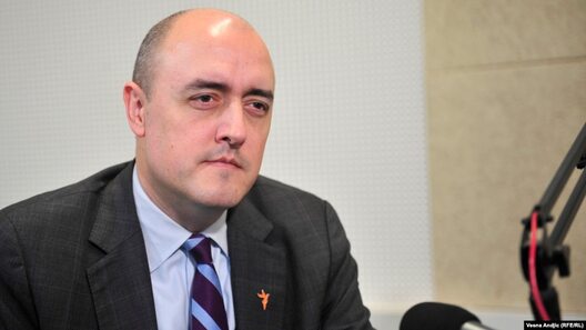 Джэймі Флай Джэймі Флай