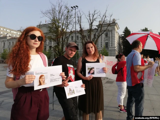 Наталля Лявонава ў цэнтры Наталля Лявонава ў цэнтры