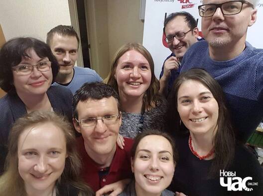 У рэдакцыі "Новага Часу" 28 снежня пасля рашэння суда. У рэдакцыі "Новага Часу" 28 снежня пасля рашэння суда.