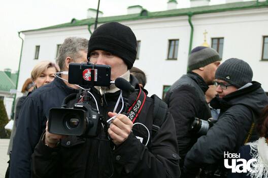 8/15 56608902_369975546943150_2493286291228065792_n_logo.jpg