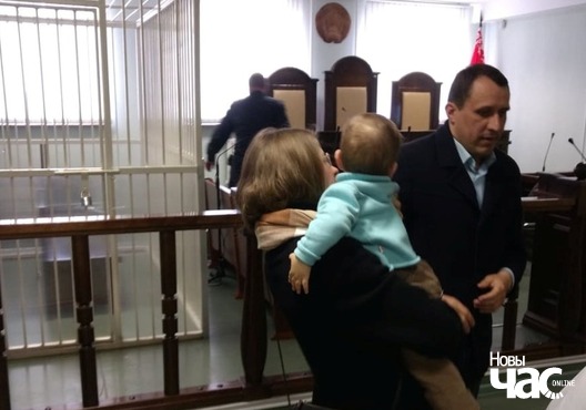 Павел Севярынец у судзе. Фота Арцёма Лявы Павел Севярынец у судзе. Фота Арцёма Лявы