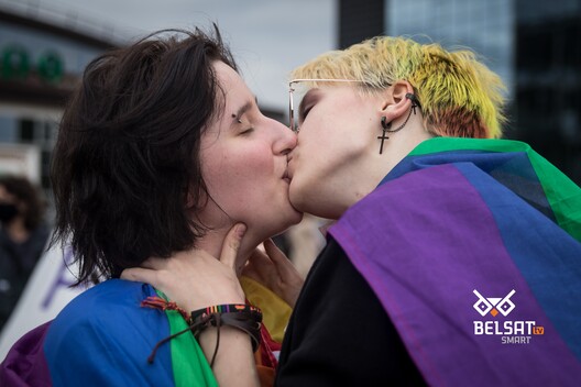 Удзельніца Жаночага шэсця міру ў Менску. 5 верасня 2020 года. Фота: Ірына Арахоўская / Belsat.eu Удзельніца Жаночага шэсця міру ў Менску. 5 верасня 2020 года. Фота: Ірына Арахоўская / Belsat.eu