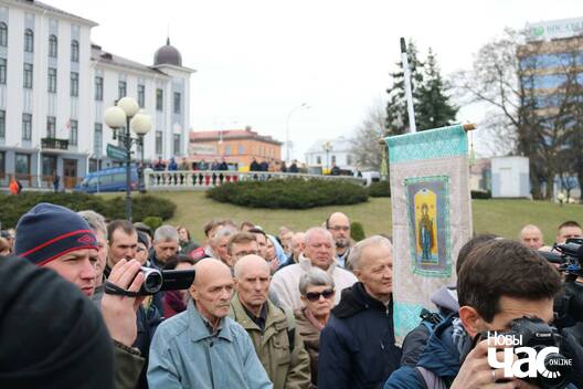 15/20 57029024_422270118344171_1613950376560558080_n_logo.jpg