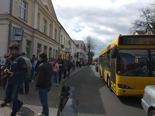 57449503_1592000767610173_8915782529408040960_n.jpg 57449503_1592000767610173_8915782529408040960_n.jpg