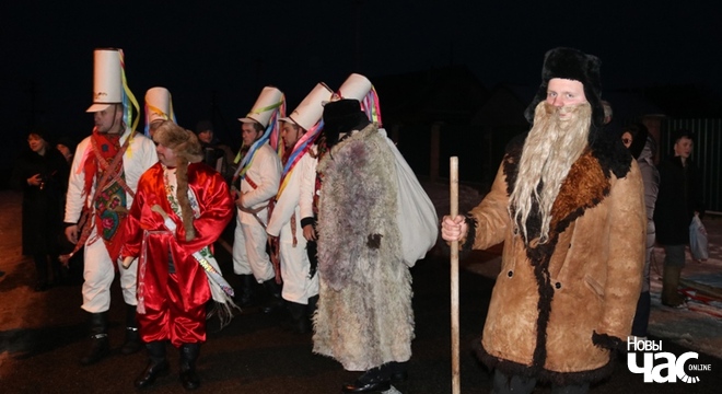 Міліцыянт, Фатограф, Дзед, Цыган. Хто яшчэ абыходзіць двары ў Беларусі і ў Польшчы на Каляды Міліцыянт, Фатограф, Дзед, Цыган. Хто яшчэ абыходзіць двары ў Беларусі і ў Польшчы на Каляды