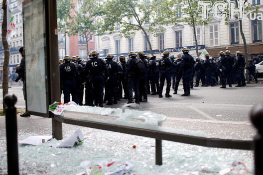 9/9 5b81b154a2d1a42f0ddd883eaf4153bd.jpg