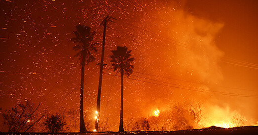 У выніку магутных пажараў на Заходнім узбярэжжы ЗША загінулі 26 чалавек
