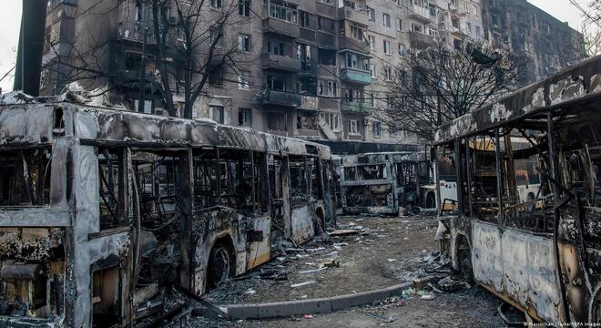 Марыупаль будуць адбудоўваць беларускія вязні? Беларускіх зняволеных адправяць на будоўлі ў Марыупаль?