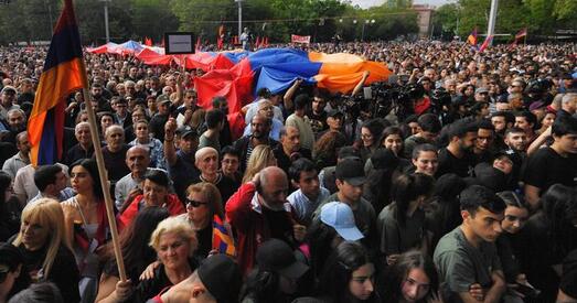 Чарговы армянскі Майдан?