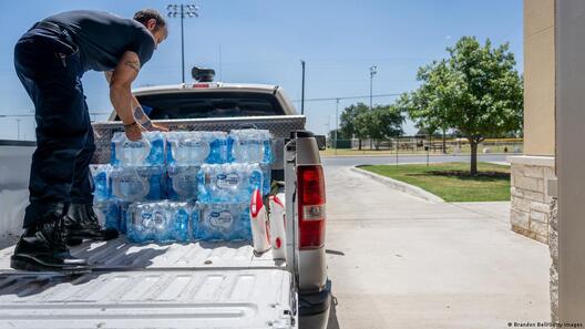 Паўднёвы штат Тэхас змагаецца з тыднёвай спякотай. Фота Brandon Bell/Getty Images Паўднёвы штат Тэхас змагаецца з тыднёвай спякотай. Фота Brandon Bell/Getty Images