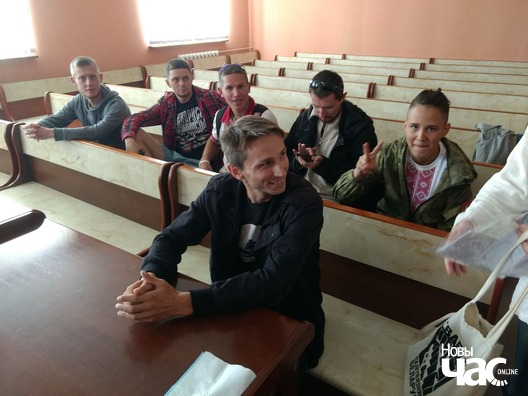 66637408_345563109679080_3684224046020427776_n_logo.jpg 66637408_345563109679080_3684224046020427776_n_logo.jpg