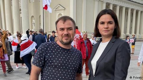 Аляксандр Фруман на сустрэчы са Святланай Ціханоўскай у Вільні, жнівень 2022 Аляксандр Фруман на сустрэчы са Святланай Ціханоўскай у Вільні, жнівень 2022