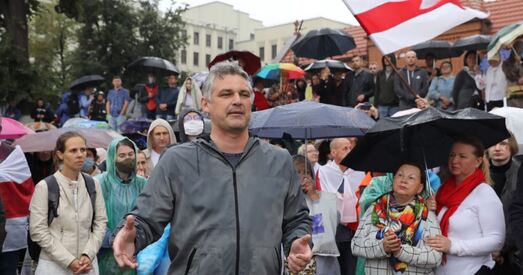 «Ён здольны аб’яднаць людзей з розных сфераў». Юры Губарэвіч расказаў аб працы ў камандзе Латушкі