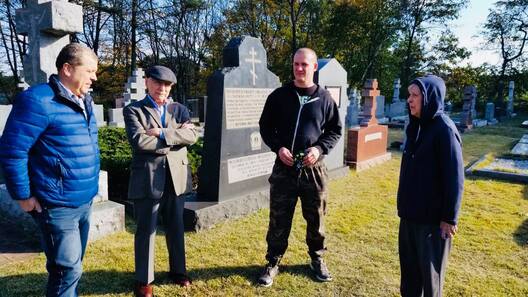 74388431_598989850638702_3549396132016685056_o.jpg 74388431_598989850638702_3549396132016685056_o.jpg