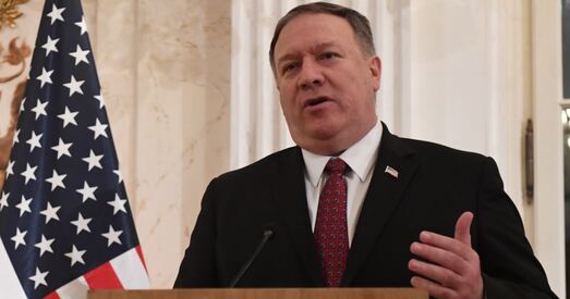 Пампеа звязаў запускі ракет КНДР з візітам Кіма ў Расію