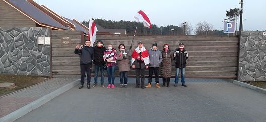 Варта 27 сакавіка 2020 года. Фота з Фэйсбука Ганны Шапуцькі Варта 27 сакавіка 2020 года. Фота з Фэйсбука Ганны Шапуцькі