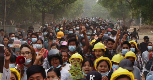 У М’янме пачалі вызваляць праціўнікаў рэжыму. На волю выйшлі тысячы чалавек