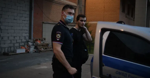 Суд у Маскве забараніў беларускаму кікбаксёру Яўгену Шабалюку карыстацца тэлеграфам і катацца на аўтобусе