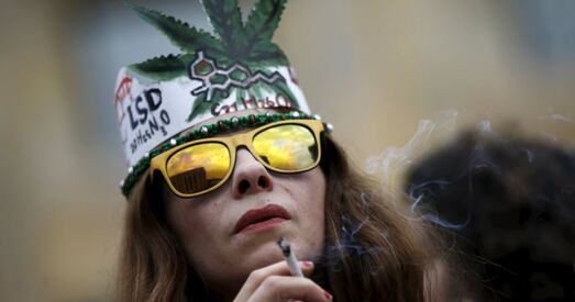 Улады ЗША пераглядаюць стаўленне да марыхуаны ў асобных штатах