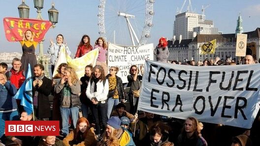 _104380747_mediaitem104380464.jpg _104380747_mediaitem104380464.jpg