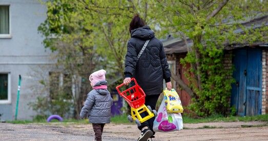 Дзень маці — свята, у якое трэба абдымаць сваіх мам