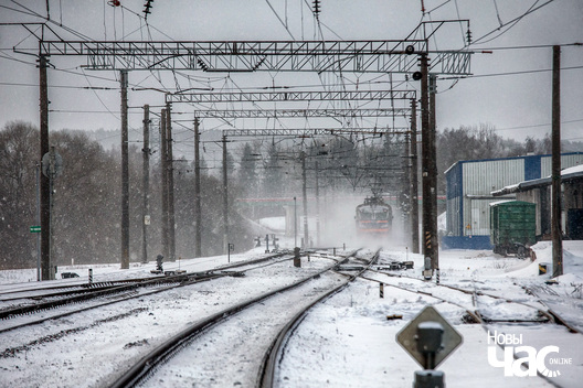 4/23 _czyhunka_poezd_zima_zaslaue_fota_dzmitryeu_dzmitryj__novy_czas___3__logo.jpg