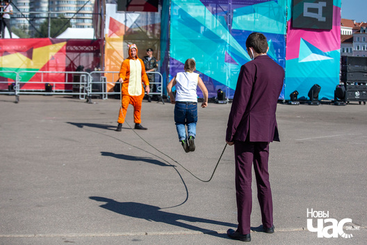 _dzen_horada___minsk___2021__fota_dzmitryeu_dzmitryj_novy_czas__16__logo.jpg _dzen_horada___minsk___2021__fota_dzmitryeu_dzmitryj_novy_czas__16__logo.jpg